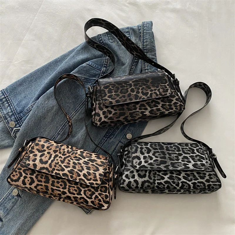 Casual Chic Deals Wholesale Leopard Print Women's One Shoulder Crossbody Underarm Bag JDC-SD-HT017 Fashionable Crossbody Bags At Special Offers Casual Chic Deals Wholesale Leopard Print Women's One Shoulder Crossbody Underarm Bag JDC-SD-HT017 Fashionable Crossbody Bags At Special Offers