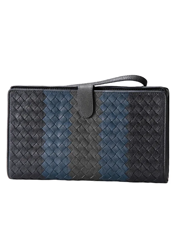 Bottega Veneta Intrecciato Leather Wristlet Bag Shop Timeless And Trendy Bags At Limited-Time Discounts Bottega Veneta Intrecciato Leather Wristlet Bag Shop Timeless And Trendy Bags At Limited-Time Discounts