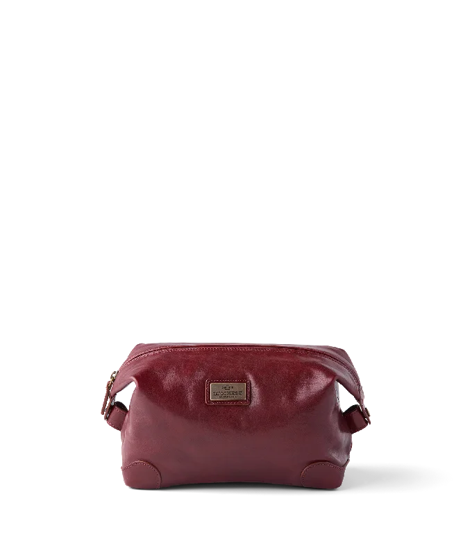Cosimo Dopp Kit :: Burgundy Upgrade Your Look With Our Exclusive Bag Deals